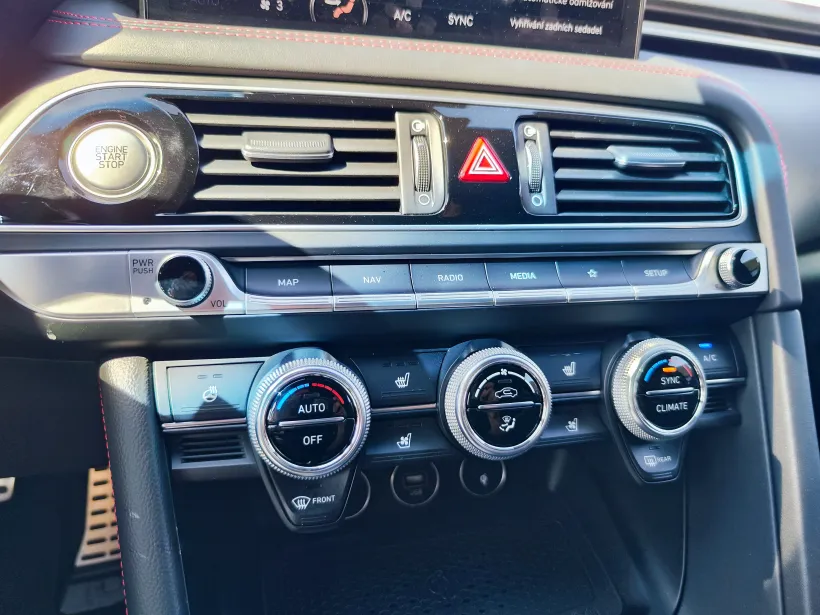 Genesis G70, 2.2D/147k