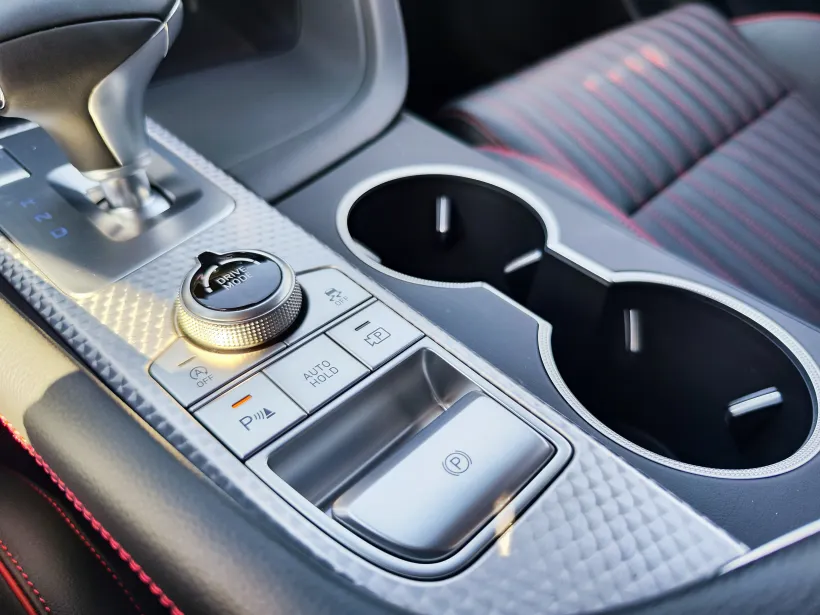 Genesis G70, 2.2D/147k