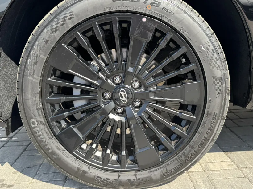 Hyundai SANTA FE 1.6 T-GDi PHEV 4WD CALLIGRAPHY