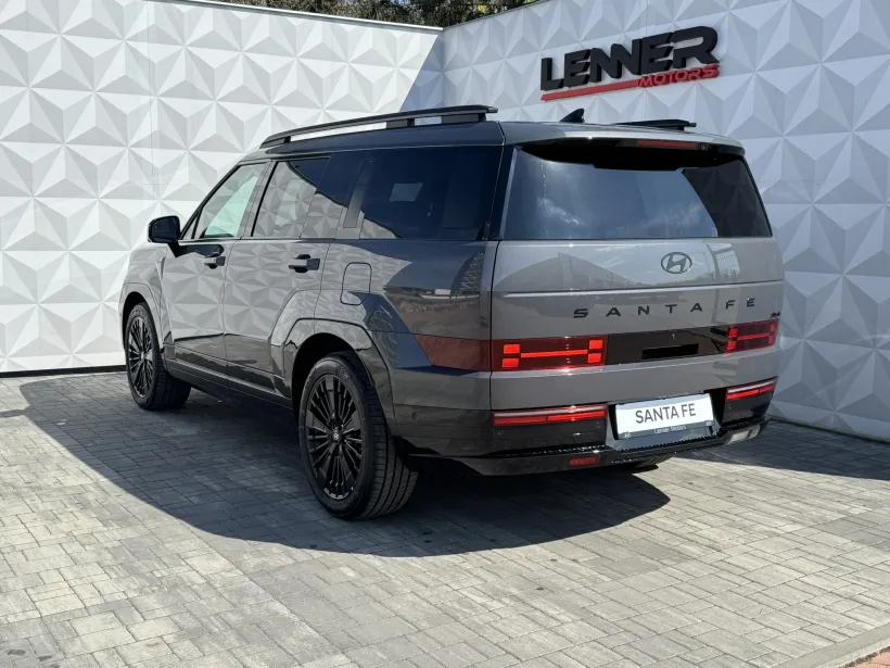 Hyundai SANTA FE 1.6 T-GDi PHEV 4WD CALLIGRAPHY