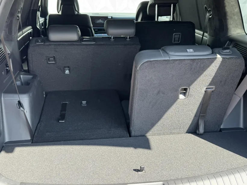 Hyundai SANTA FE 1.6 T-GDi PHEV 4WD CALLIGRAPHY