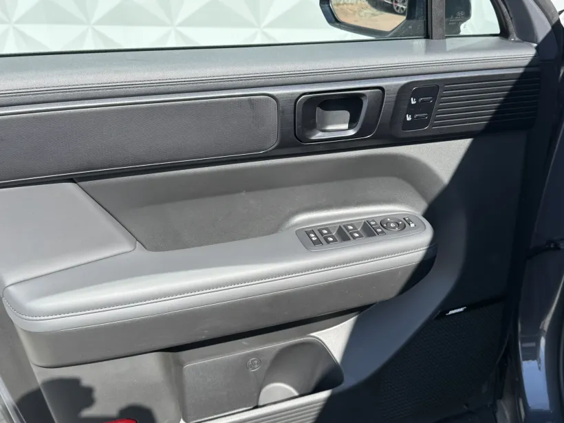 Hyundai SANTA FE 1.6 T-GDi PHEV 4WD CALLIGRAPHY