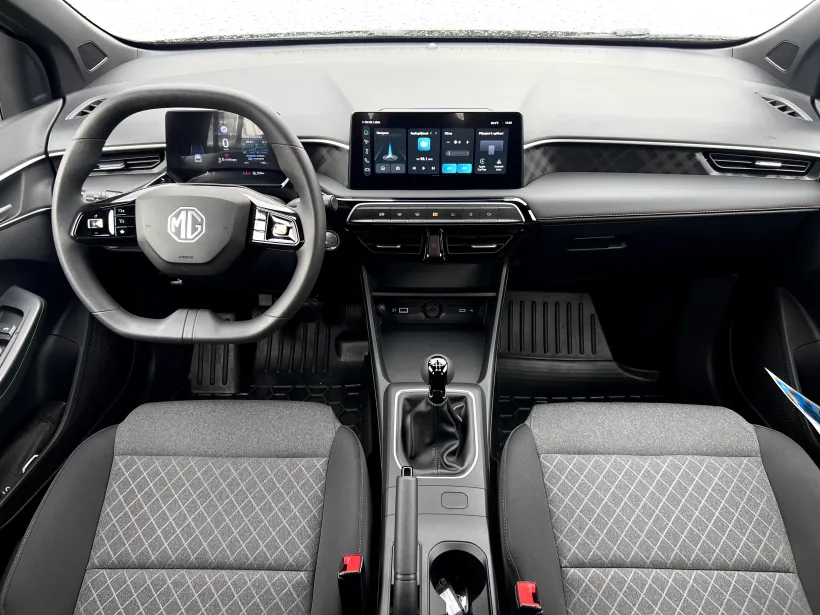 MG3 1.5 DVVT ELEGANCE
