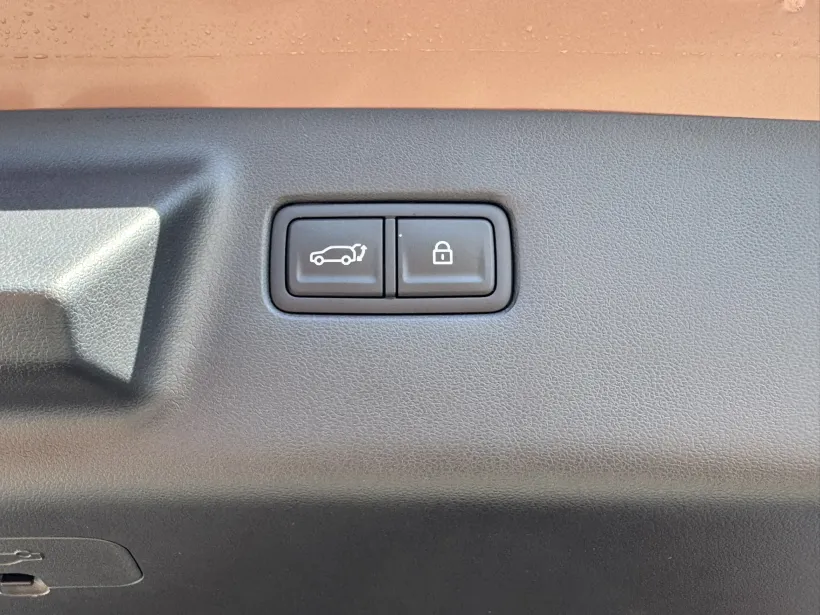 Hyundai SANTA FE 1.6 T-GDi HEV 4WD CALLIGRAPHY