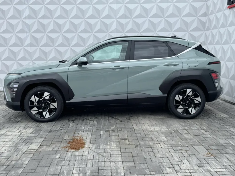 Hyundai KONA 1.6 GDi HEV STYLE PR Mirage Green Solid