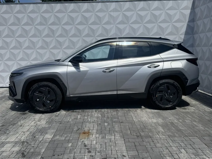 Hyundai TUCSON 1.6 T-GDi 4WD DCT GO Czech!