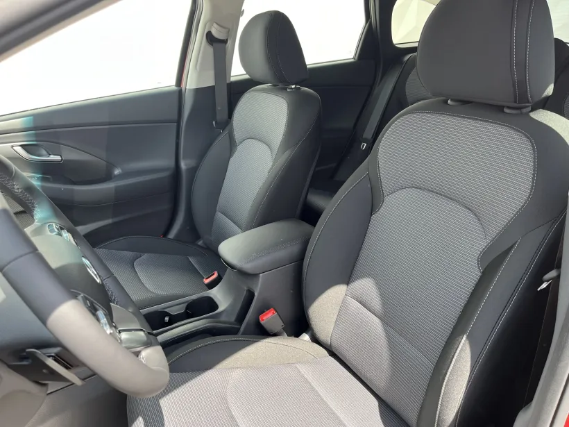 Hyundai i30 1.6 DCT GO Czech kombi
