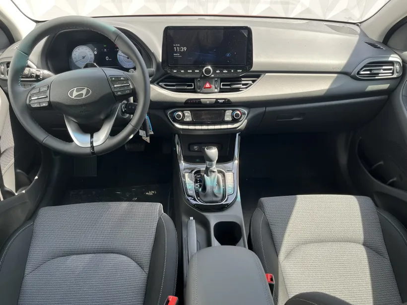 Hyundai i30 1.6 DCT GO Czech kombi