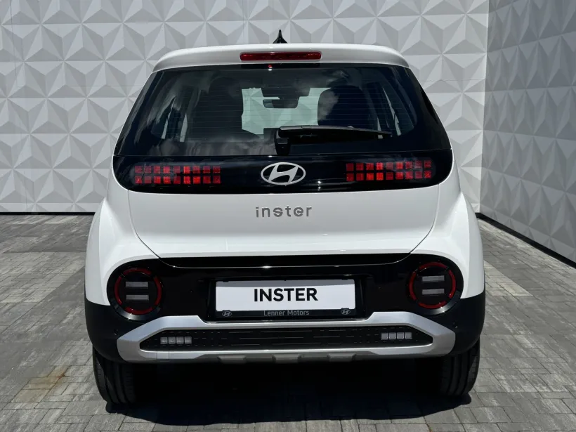Hyundai INSTER 4S ECO SMART RANGE