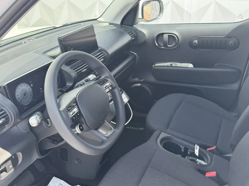 Hyundai INSTER 4S ECO SMART RANGE
