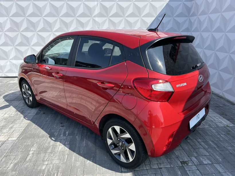Hyundai i10 - Lenner Motors