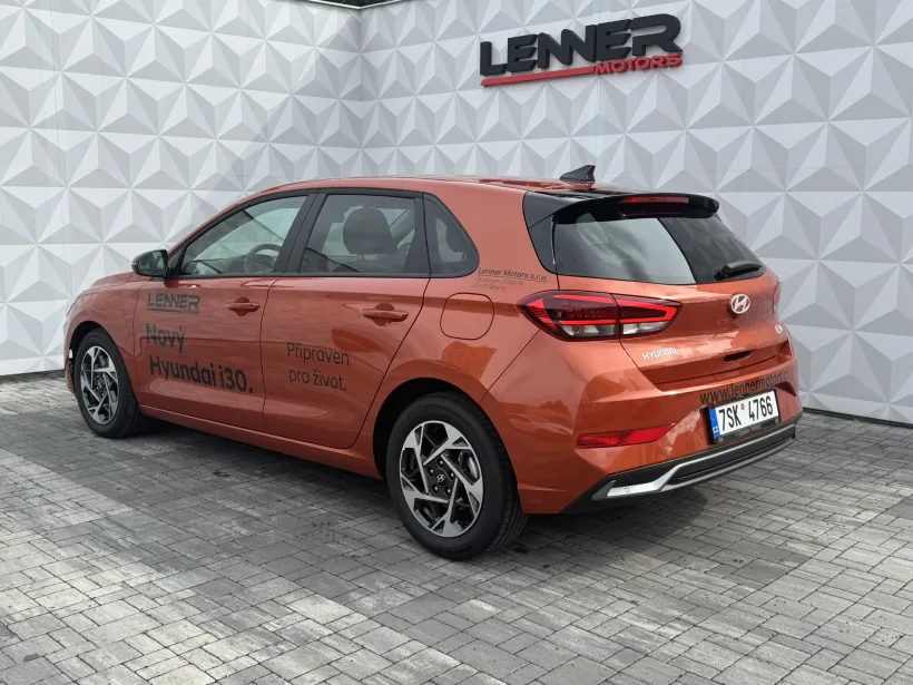 Hyundai i30 HB 1.0 TGD-i GO Czech!