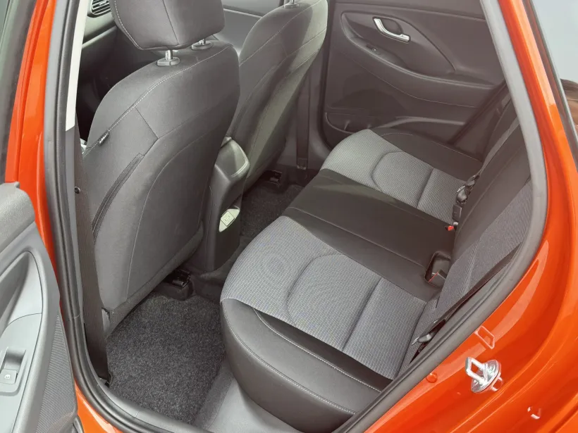 Hyundai i30 HB 1.0 TGD-i GO Czech!