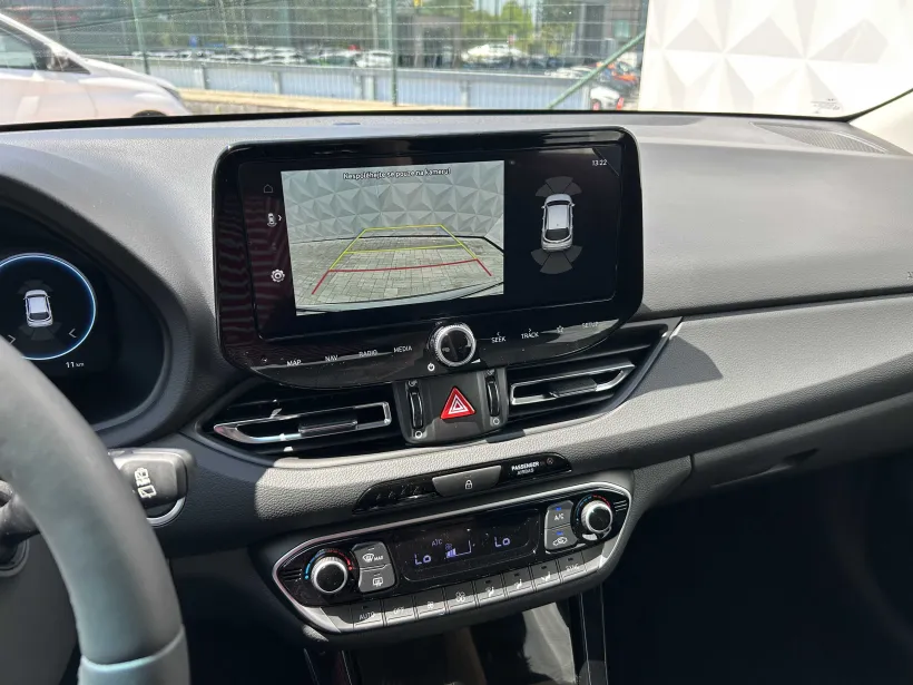 Hyundai i30 WG 1.6 T-GDi DCT STYLE SAFETY