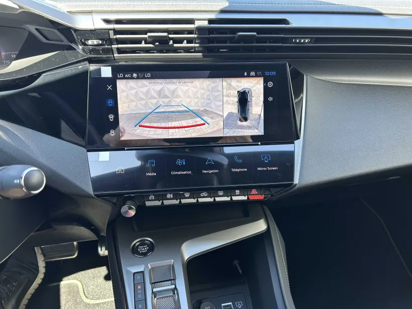 Peugeot 408 GT Plug-in HYBRID 225 e-EAT8