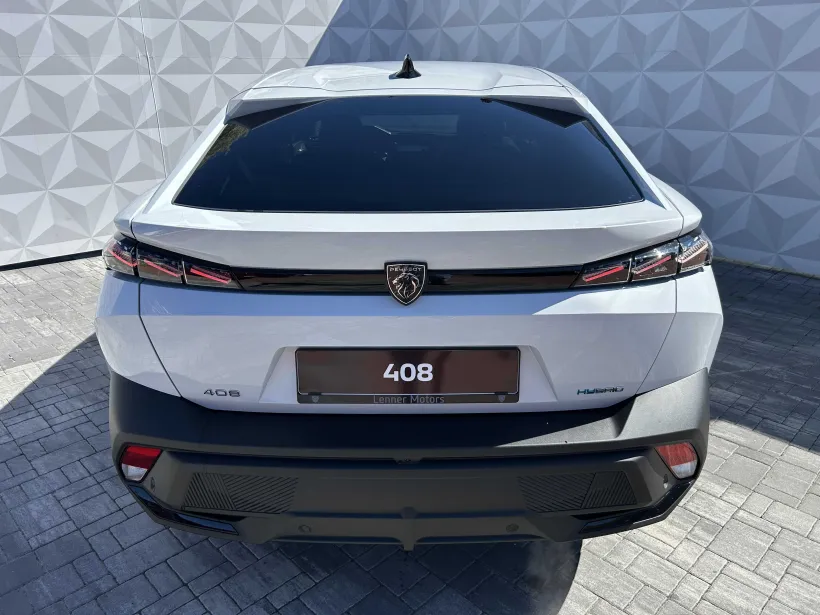 Peugeot 408 GT Plug-in HYBRID 225 e-EAT8