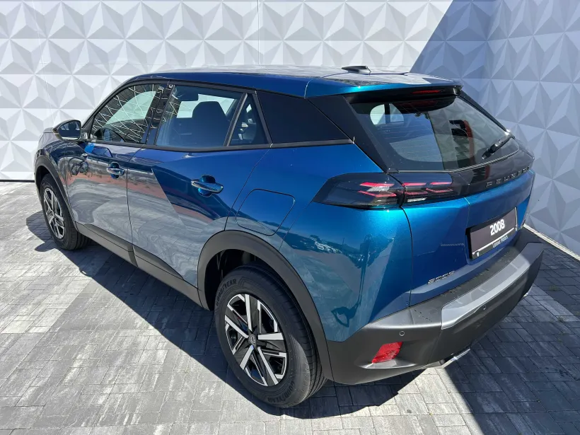 Peugeot 2008 STYLE Hybrid 145 e-DCS6