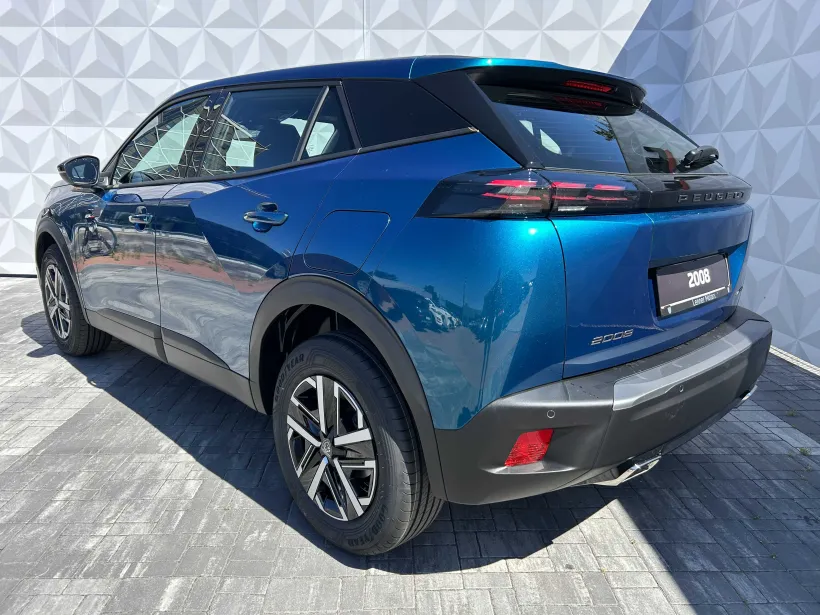 Peugeot 2008 STYLE Hybrid 145 e-DCS6
