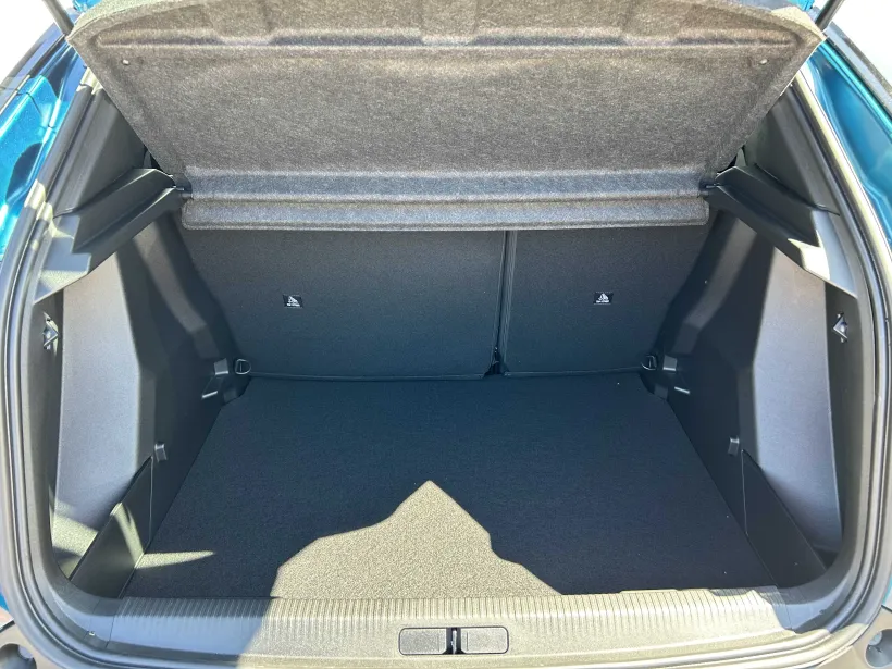 Peugeot 2008 STYLE Hybrid 145 e-DCS6