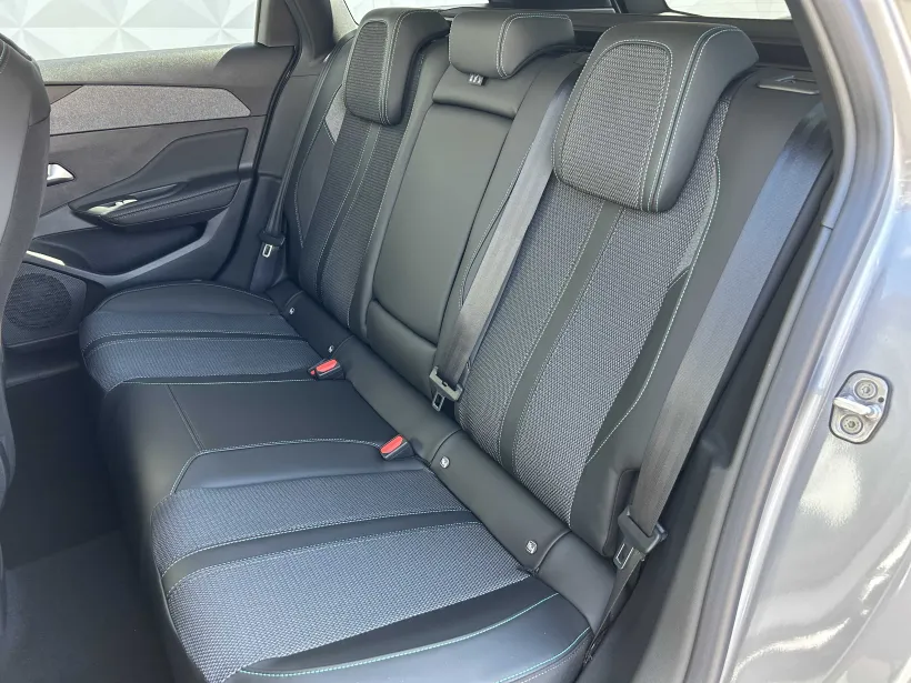 Peugeot 308 SW ALLURE Hybrid 145 e-DCS