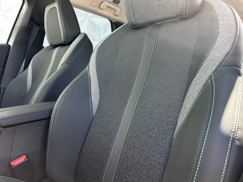 Peugeot 308 SW ALLURE Hybrid 145 e-DCS