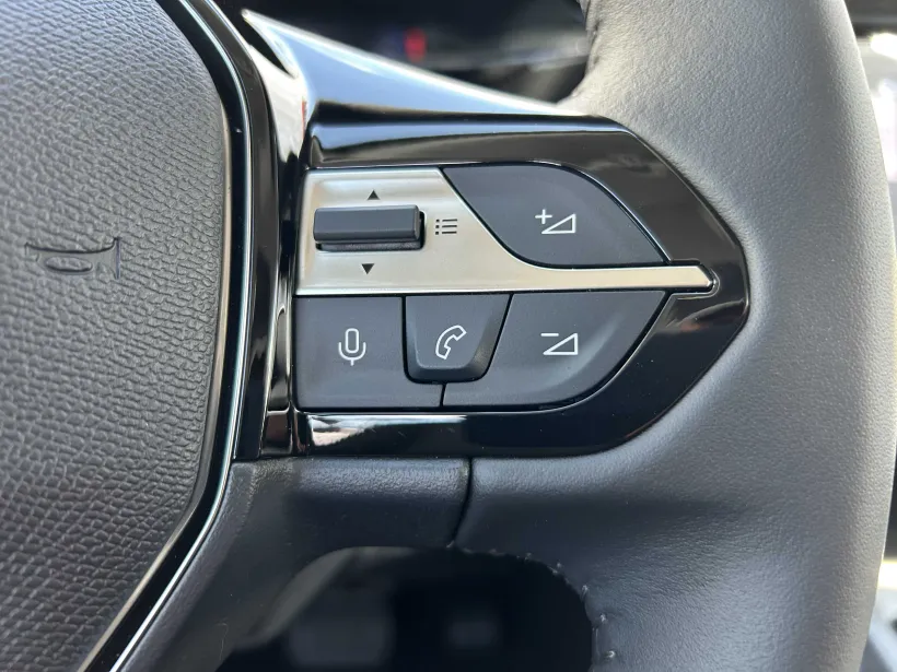 Peugeot 308 SW ALLURE Hybrid 145 e-DCS