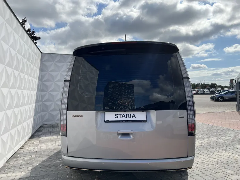 Staria