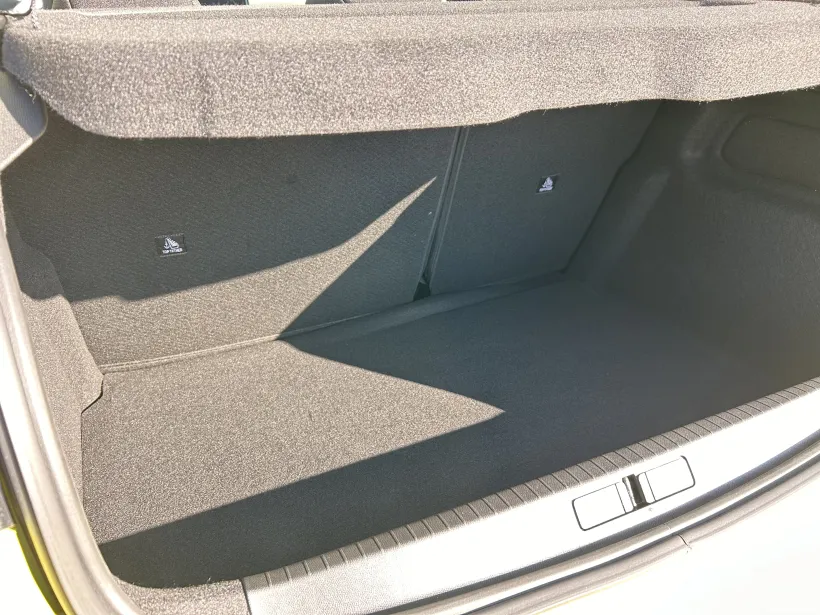Peugeot 208 STYLE PureTech100 MAN6