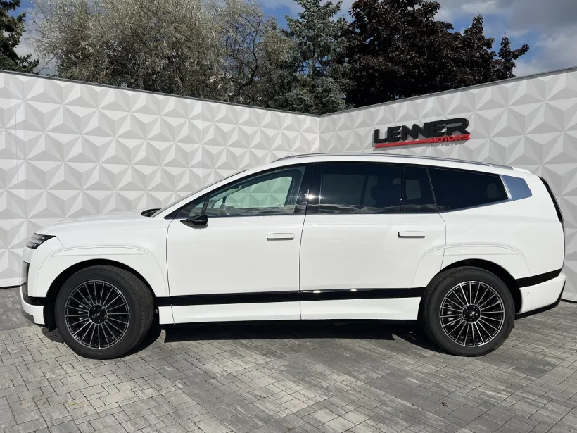 IONIQ 9