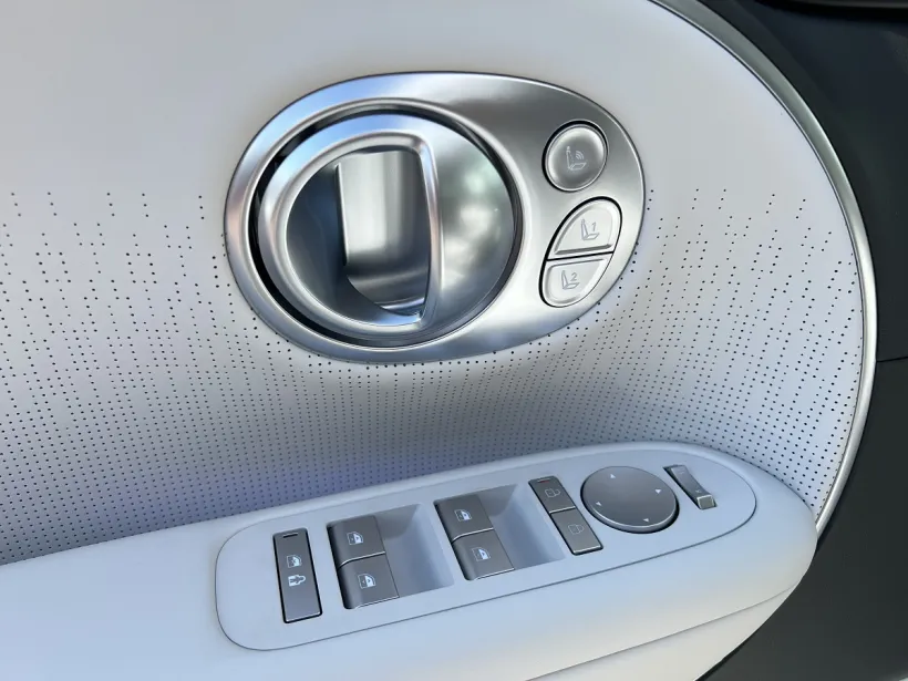 IONIQ 9