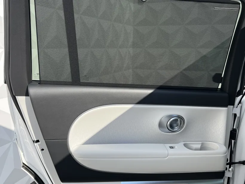 IONIQ 9