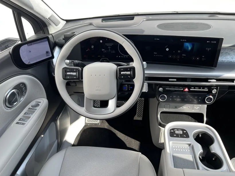 IONIQ 9
