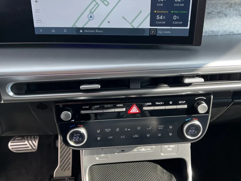 IONIQ 9