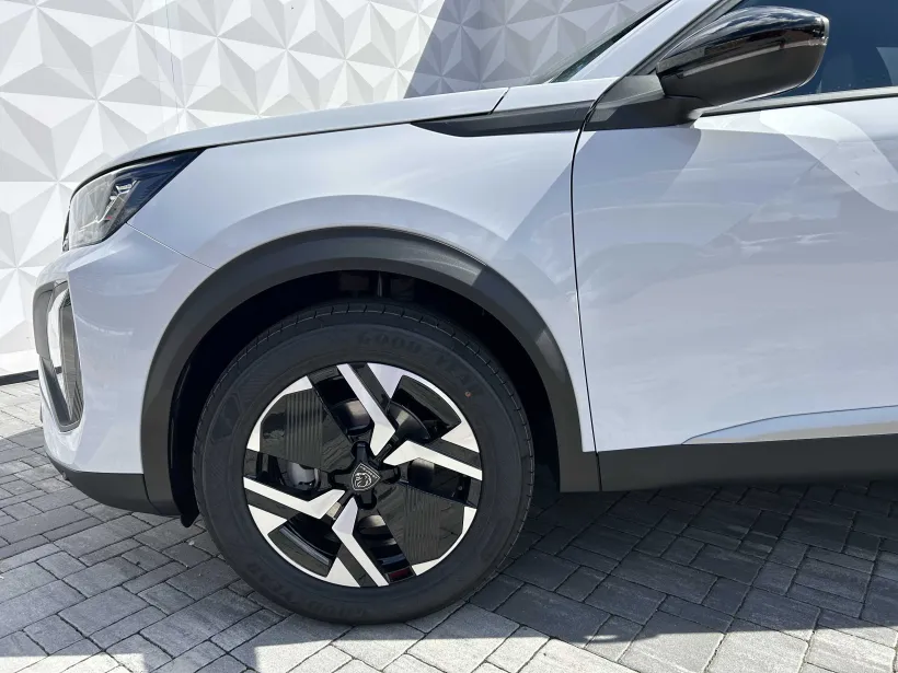 Peugeot 2008 ALLURE PureTech 130 S&S EAT8 