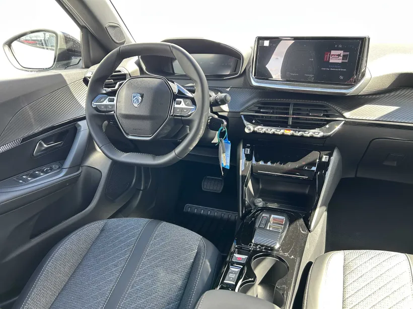 Peugeot 2008 ALLURE PureTech 130 S&S EAT8 