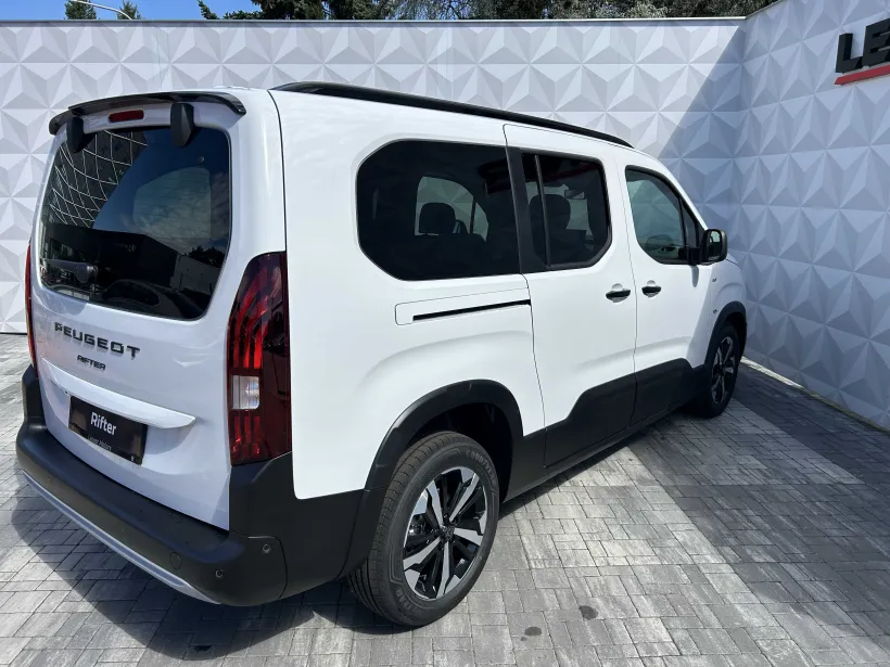 Peugeot Rifter LONG GT BlueHDi 130 S&S EAT8