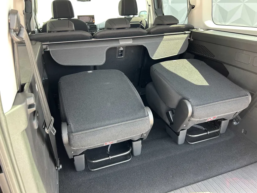 Peugeot Rifter LONG GT BlueHDi 130 S&S EAT8