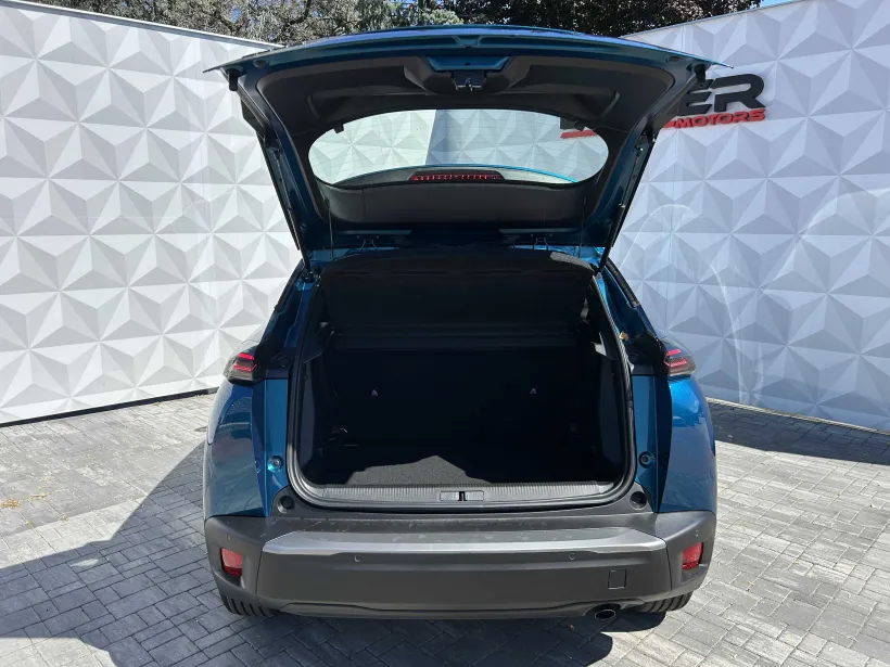 Peugeot 2008 STYLE 100 S&S MAN6
