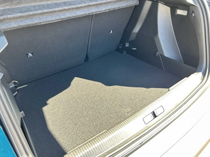Peugeot 2008 STYLE 100 S&S MAN6