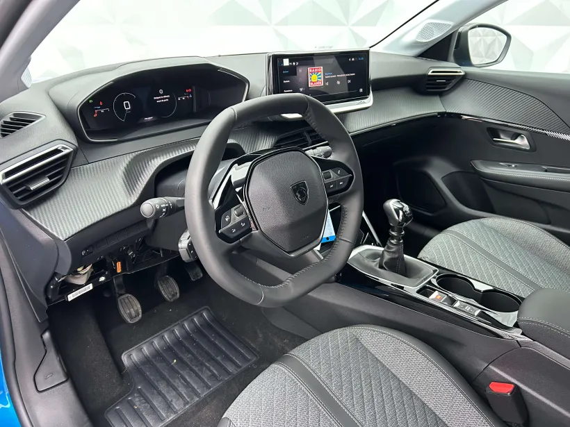 Peugeot 208 208 ALLURE PureTech 100 MAN6