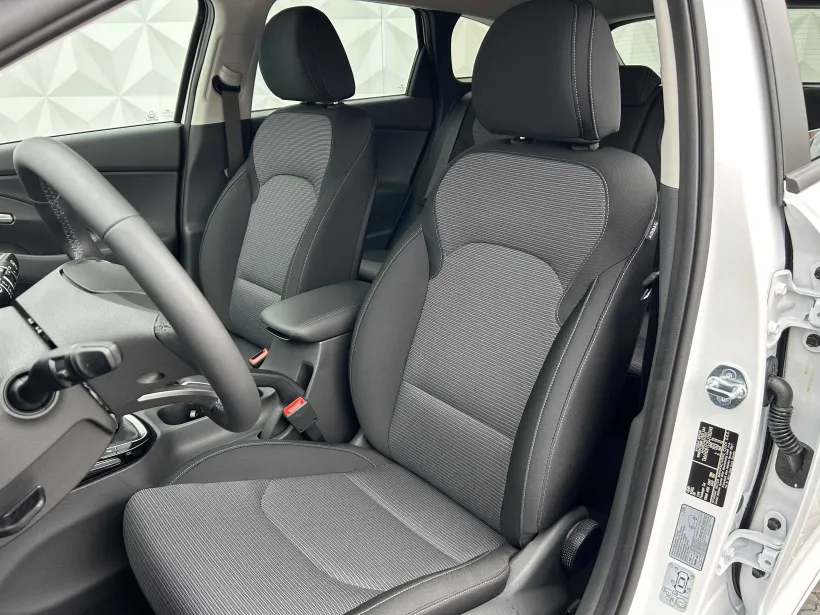 Hyundai i30 WG 1.5i GO Czech! CLIMATE