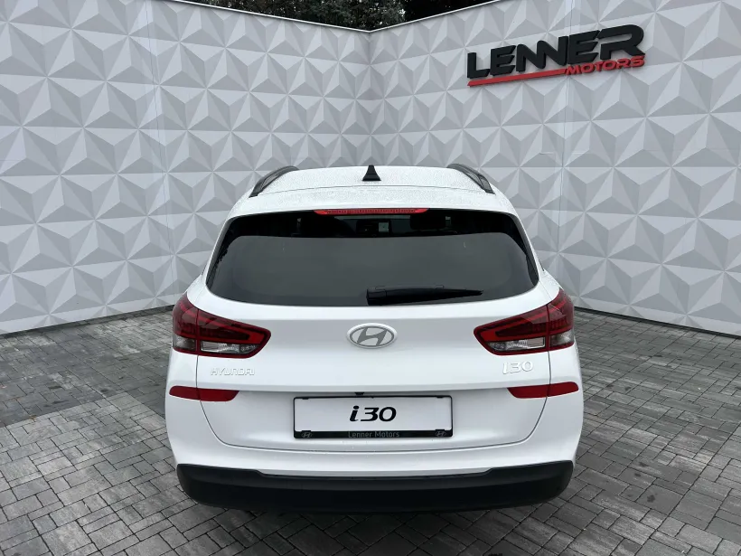 Hyundai i30 WG 1.5i GO Czech! CLIMATE