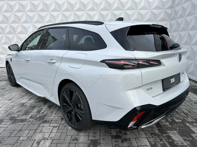 PEUGEOT 308 SW GT Plug-in HYBRID 180 e-EAT8