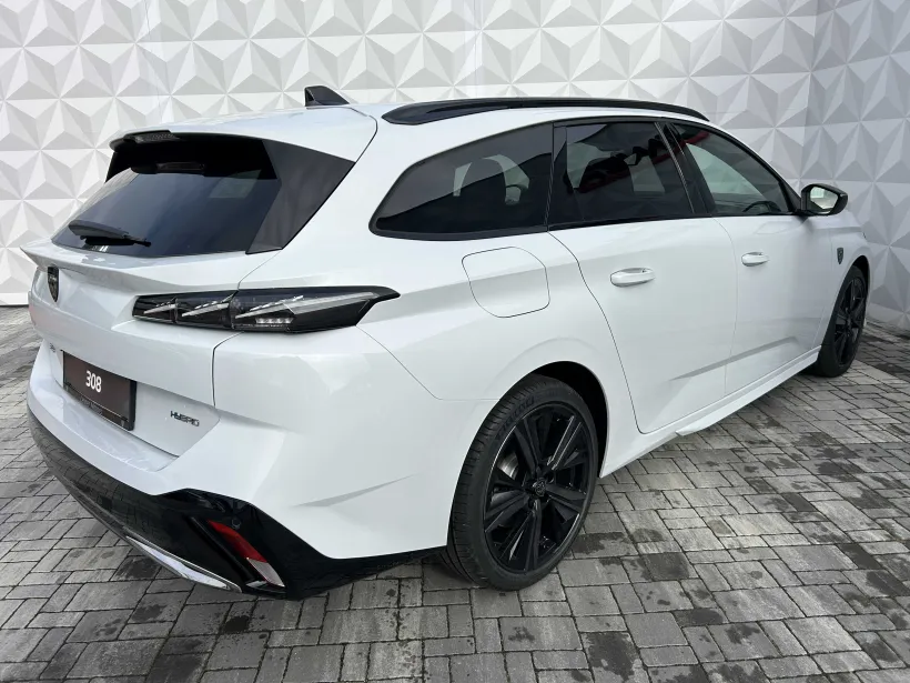 PEUGEOT 308 SW GT Plug-in HYBRID 180 e-EAT8