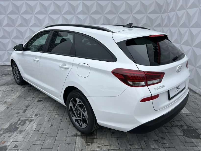 Hyundai i30 kombi GO Czech