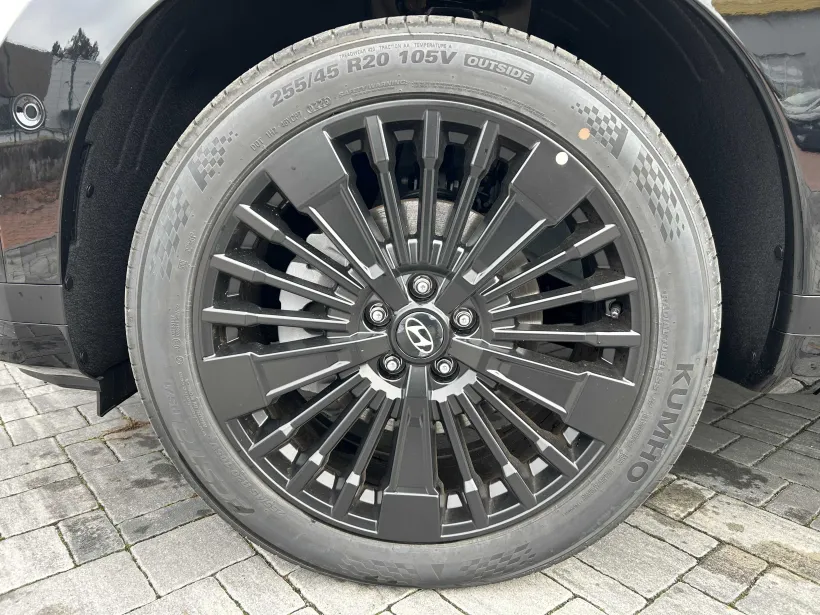 Hyundai SANTA FE 1.6 T-GDi PHEV 4WD CALLIGRAPHY