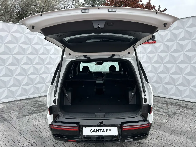 Hyundai SANTA FE 1.6 T-GDi PHEV 4WD CALLIGRAPHY