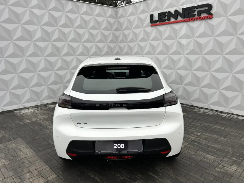208