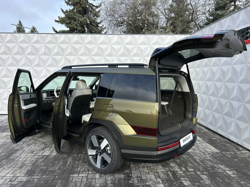 Hyundai SANTA FE 1.6 T-GDi HEV 4WD STYLE PREMIUM GF TMK PNM