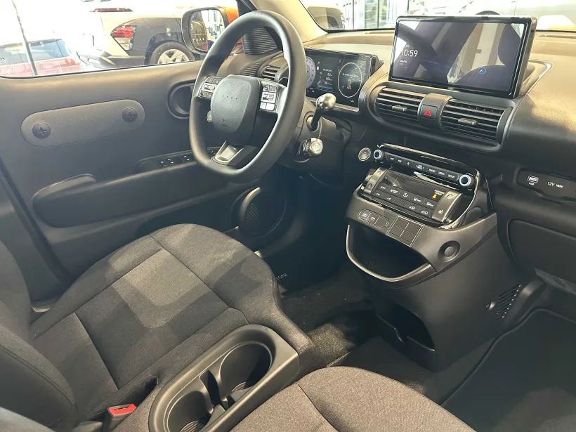 Hyundai INSTER - Lenner Motors